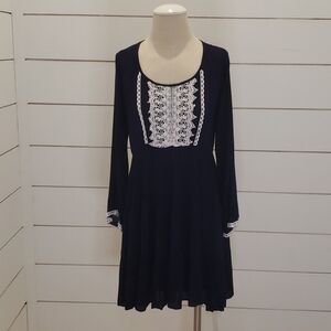 WHITE MARK xl navy long sleeve dress with white crochet